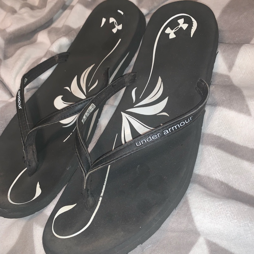 Under Armour flip flops